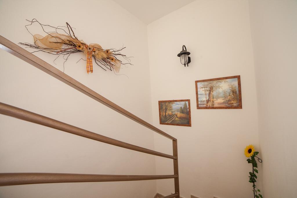 Guest House Hodak Rakovica Exteriér fotografie